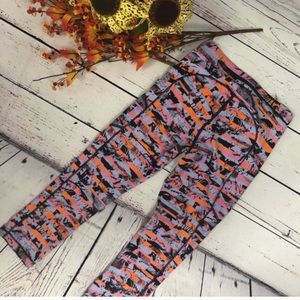 Lululemon Speedup Crop Lightweight Leggings
